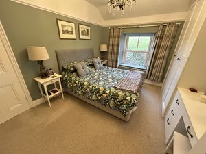 Photo 17- click for photo gallery